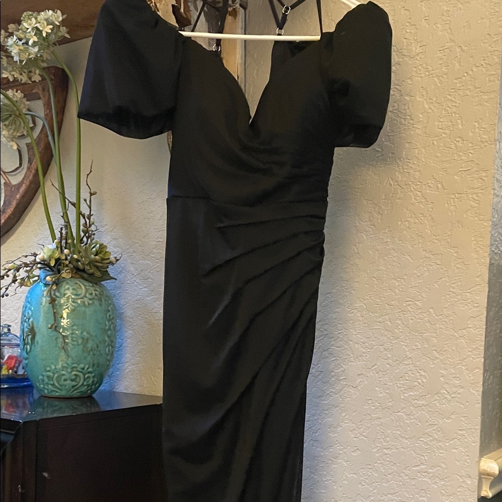 Azazie Black V-Neck Ruched Midi Dress